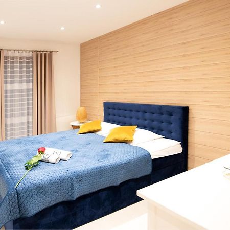 Jacuzzi Spa Prestige Krakow Bagian luar foto