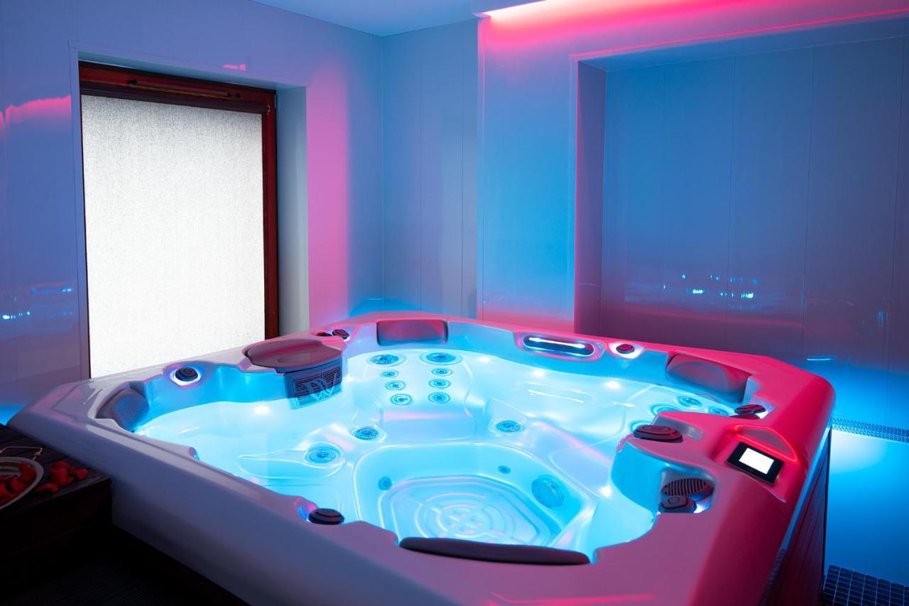 Jacuzzi Spa Prestige Krakow Bagian luar foto